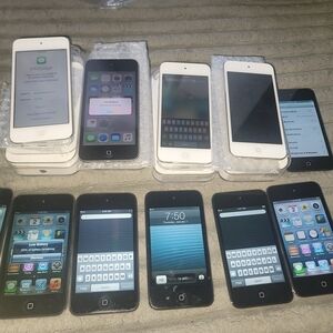 LOT CONSISTS OF 15 WORKING UNITS WITH A CHARGING CORD.